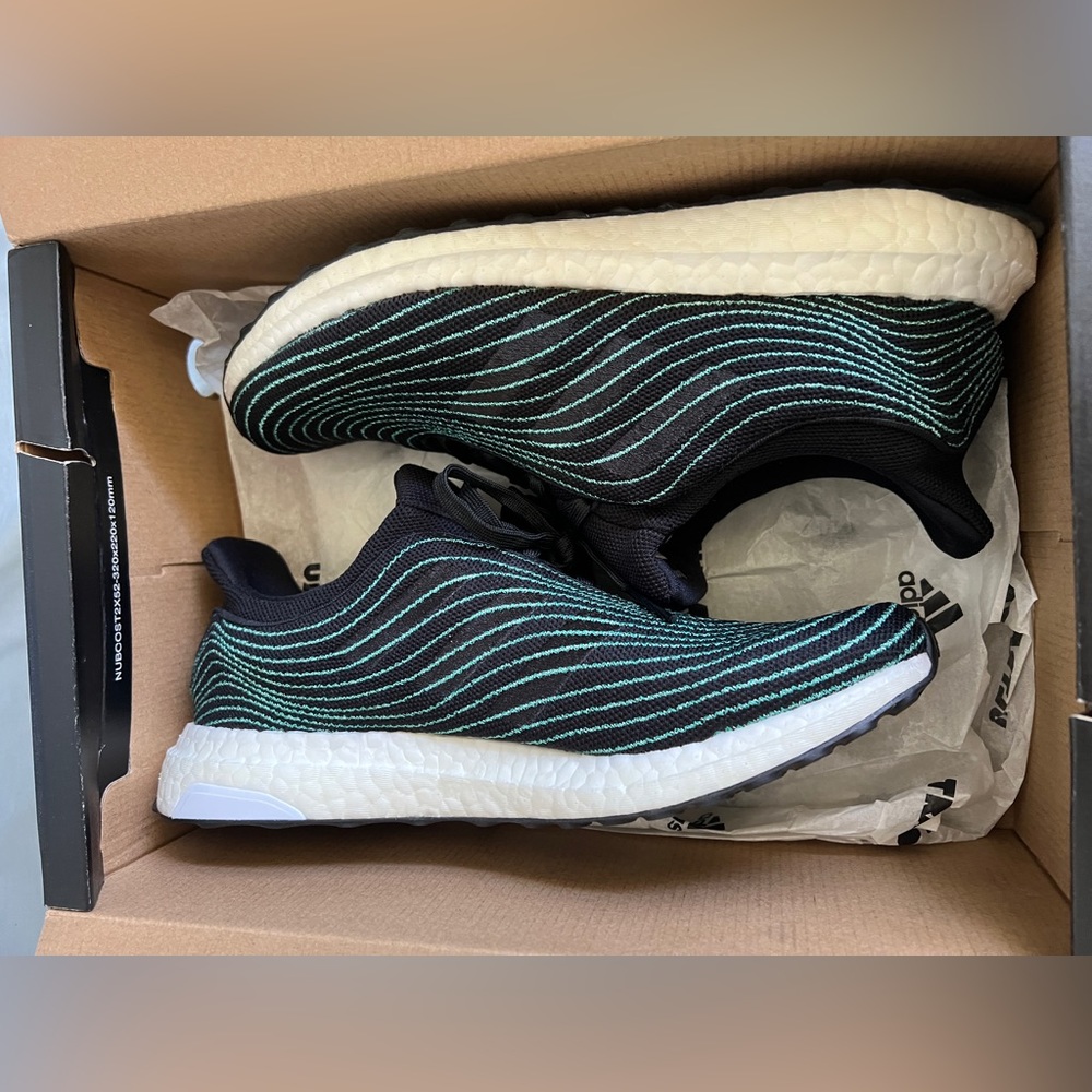 Adidas Ultraboost Parley 8.5